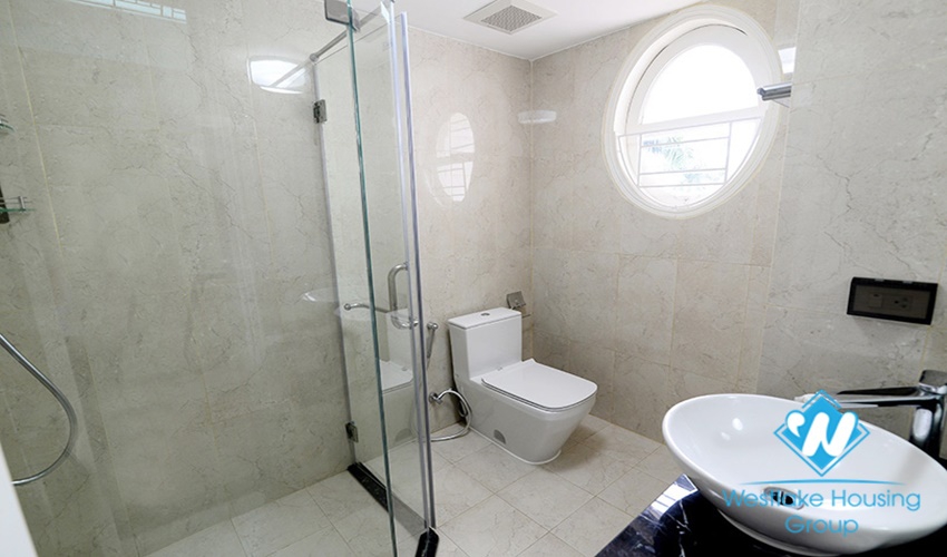Newly renovated 5 bedroom villa for rent near UNIS school 